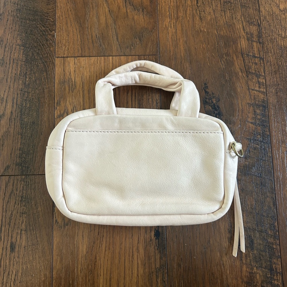 Hobo Maze Woven Leather crossbody purse - Picture 2 of 5